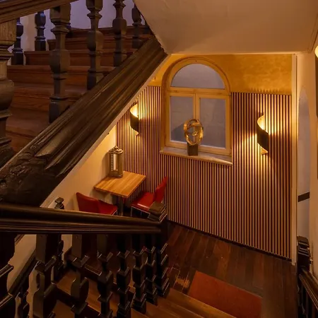 Schwanen Hotel *