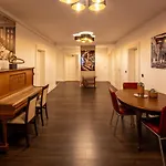 Schwanen Hotel *